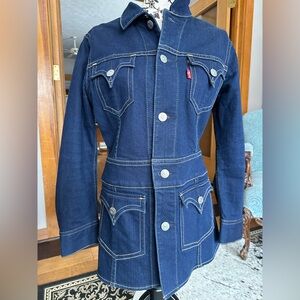 Levi’s Women Large Type 1 Iconic Long Jacket Dark Blue